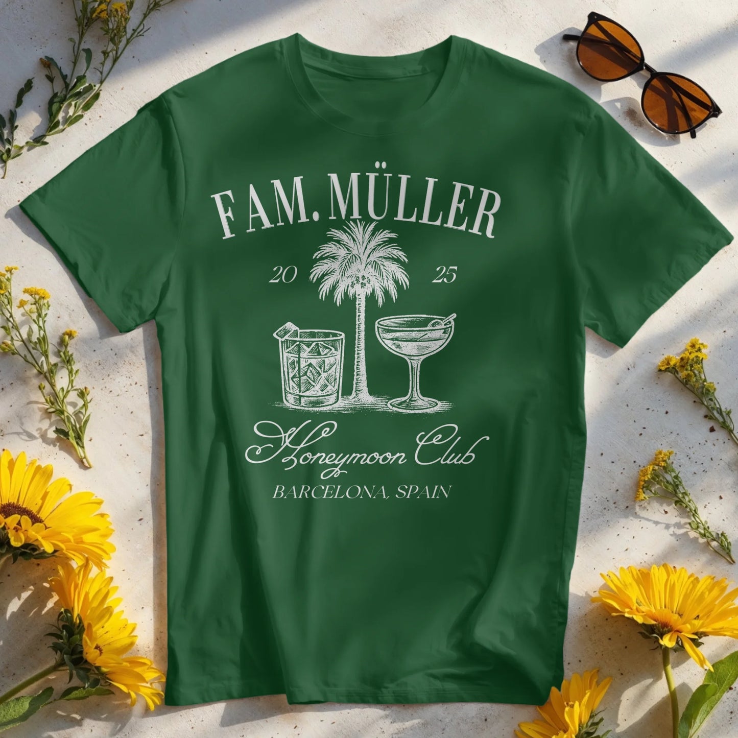 Personalisiertes T-Shirt - Honeymoon Club - Flitterwochen T-Shirt